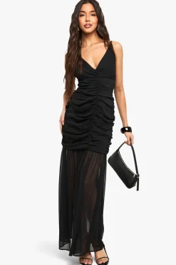 Robe longue en chiffon à effet froncé et décolleté plongeant
