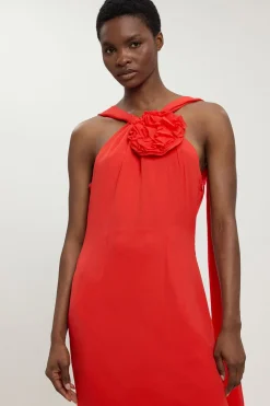 Robe Longue À Encolure Américaine En Georgette De Viscose Avec Volants Et Rosettes