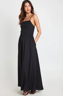 Robe Longue À Encolure Carrée Avec Corsage Froncé Et Texture