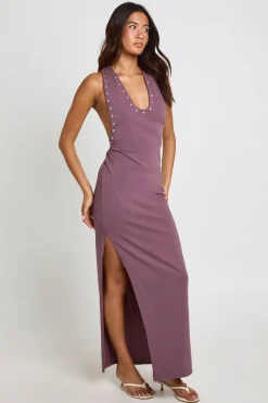 Robe Longue À Encolure Dégagée Avec Détails Cloutés