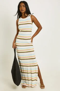 Robe Longue En Crochet À Rayures