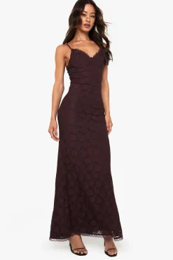 boohoo Robe Longue En Dentelle À Bretelles Pour Femmes Grandes Tailles<Femme Looks Chocolat|Robes Moulantes