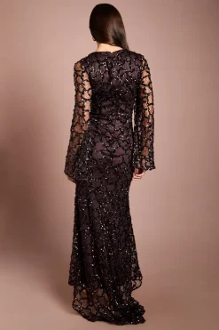 Robe Longue En Dentelle À Sequins Et Manches Longues