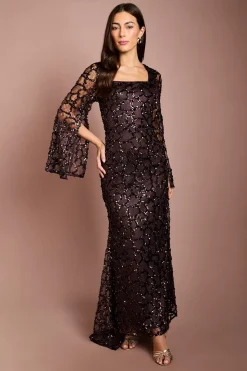Robe Longue En Dentelle À Sequins Et Manches Longues