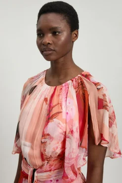 Robe Longue En Georgette À Imprimé Floral Avec Manches Cape À Volants