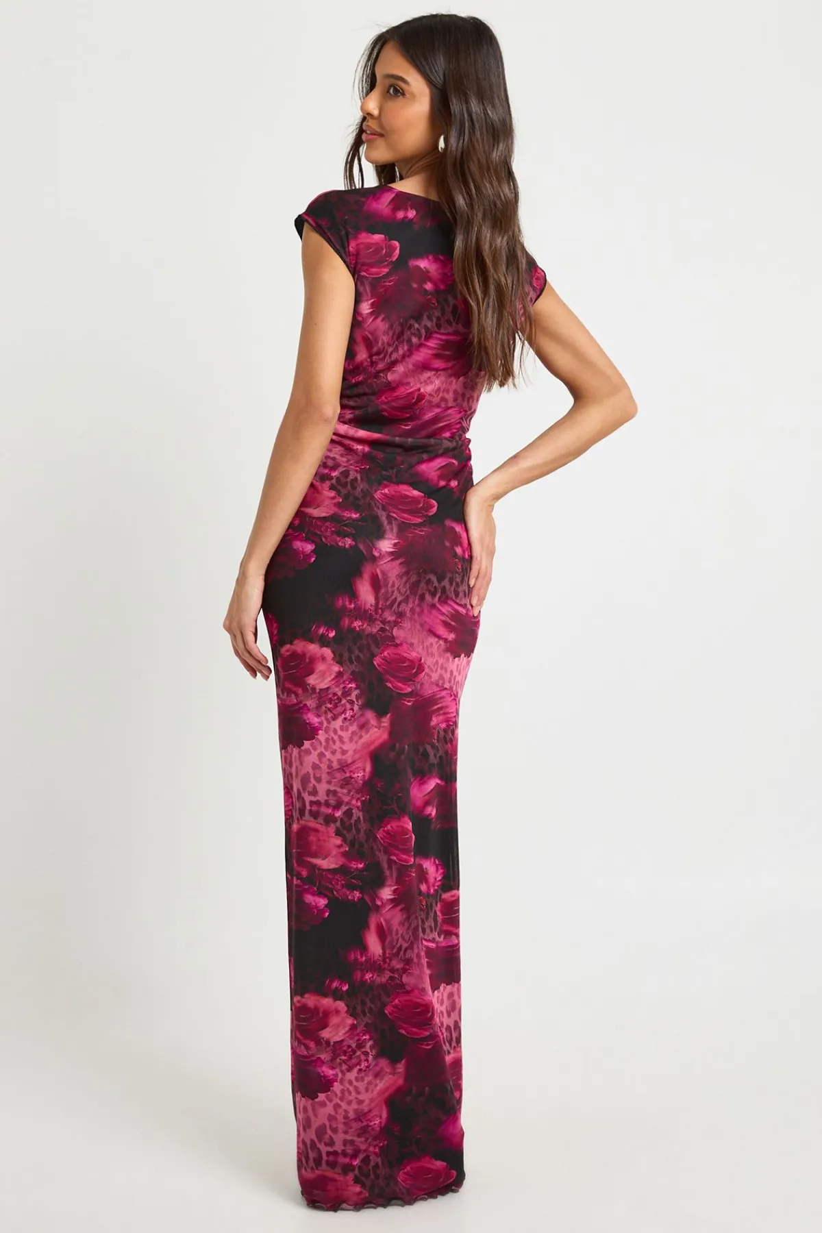 boohoo Robe Longue en Maille à Motifs Floraux Variés avec Taille Froncée<Femme Robes De Soirée|Toutes Les Robes