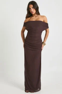 Robe Longue En Maille À Épaules Dénudées