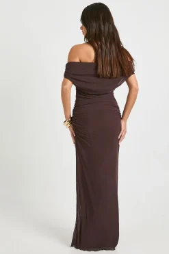 Robe Longue En Maille À Épaules Dénudées