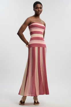 Robe Longue en Maille Rayée à Épaules Dénudées
