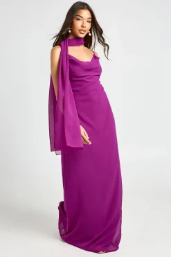 Robe Longue En Mousseline Avec Col Bénitier Et Foulard