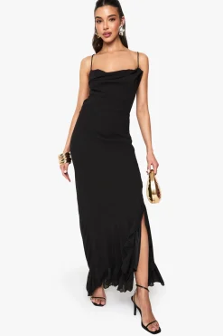 Robe Longue En Mousseline Col Bénitier