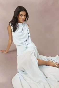 boohoo Robe Longue En Mousseline À Col Montant Avec Détail De Volants<Femme Robes Bal De Promo|Robes