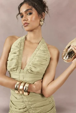 Robe Longue En Mousseline À Décolleté Plongeant Et Fronces Extrêmes