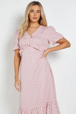 Robe Longue En Mousseline DP Luxe Avec Détail Volants À La Taille