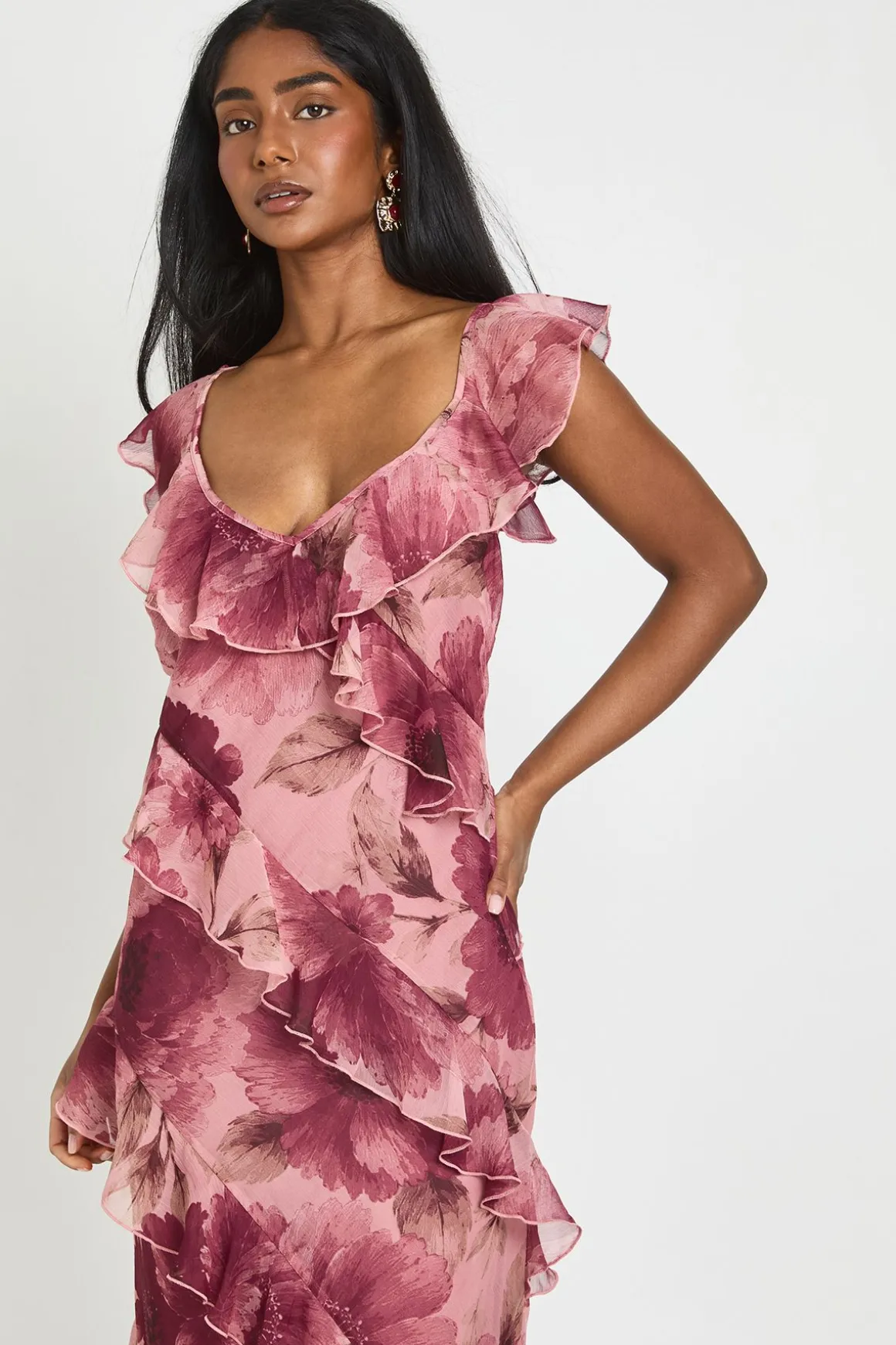 Robe Longue En Mousseline À Imprimé Floral Tonal Avec Détails De Volants