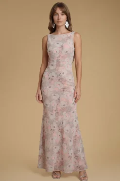 Robe Longue En Mousseline Imprimée Avec Dos Drapé En Dentelle