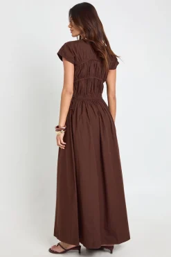 boohoo Robe Longue En Popeline De Coton Avec Fronces Devant Et Lien Noué<Femme Looks Chocolat|Robes Patineuses