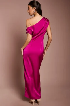 Robe Longue En Satin Froncée À Une Épaule