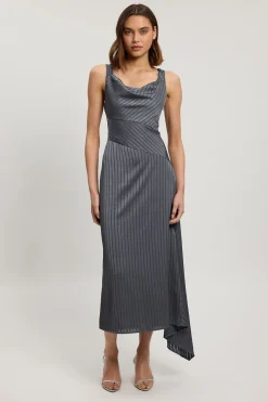 KarenMillen Robe Longue En Satin Martelé À Col Bénitier Et Bretelles Tissées<Femme Satin Et Dentelle|Robes