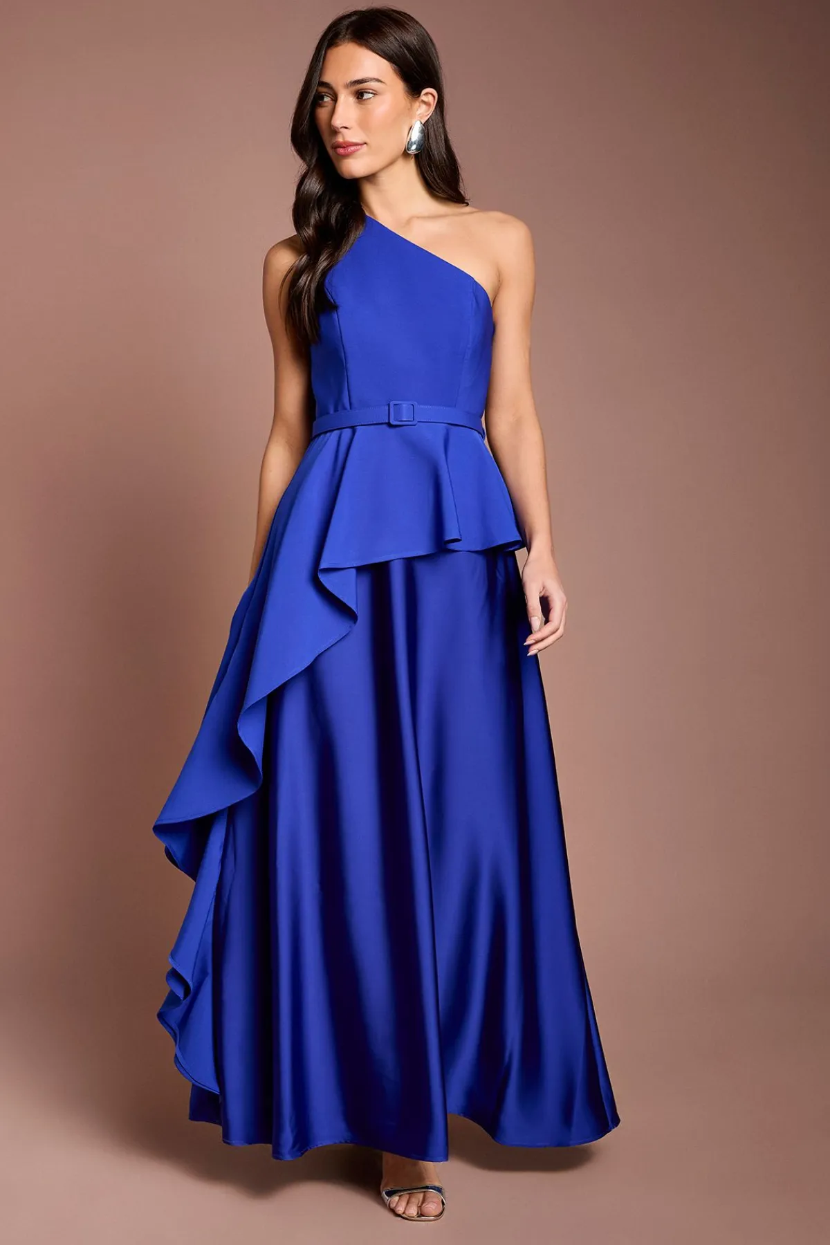 Coast Robe Longue En Satin À Une Épaule Avec Détail De Volant<Femme Satin Et Dentelle|Robes