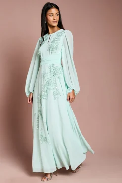Robe Longue Florale Ornementée À Manches Longues Et Taille Portefeuille Petite Taille