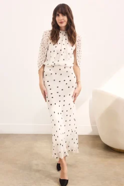 Robe Longue Fluide En Viscose Tissée Avec Détail Drapé À Pois