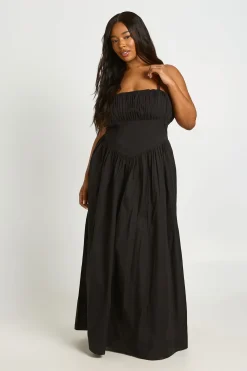boohoo Robe Longue Grande Taille À Bretelles Avec Panneau Taille Cintrée<Femme Toutes Les Robes|Robes Longues