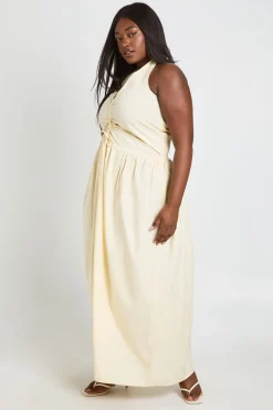 boohoo Robe Longue Grande Taille Col Licou Avec Détail Froncé<Femme Robes Patineuses|Robes