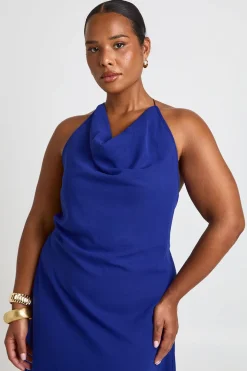Robe Longue Grande Taille À Col Bénitier Drapé, Dos Ouvert Et Détails Perlés