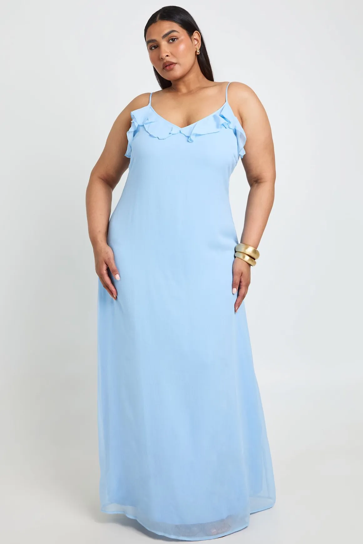 Robe Longue Grande Taille En Mousseline Avec Détail De Volants