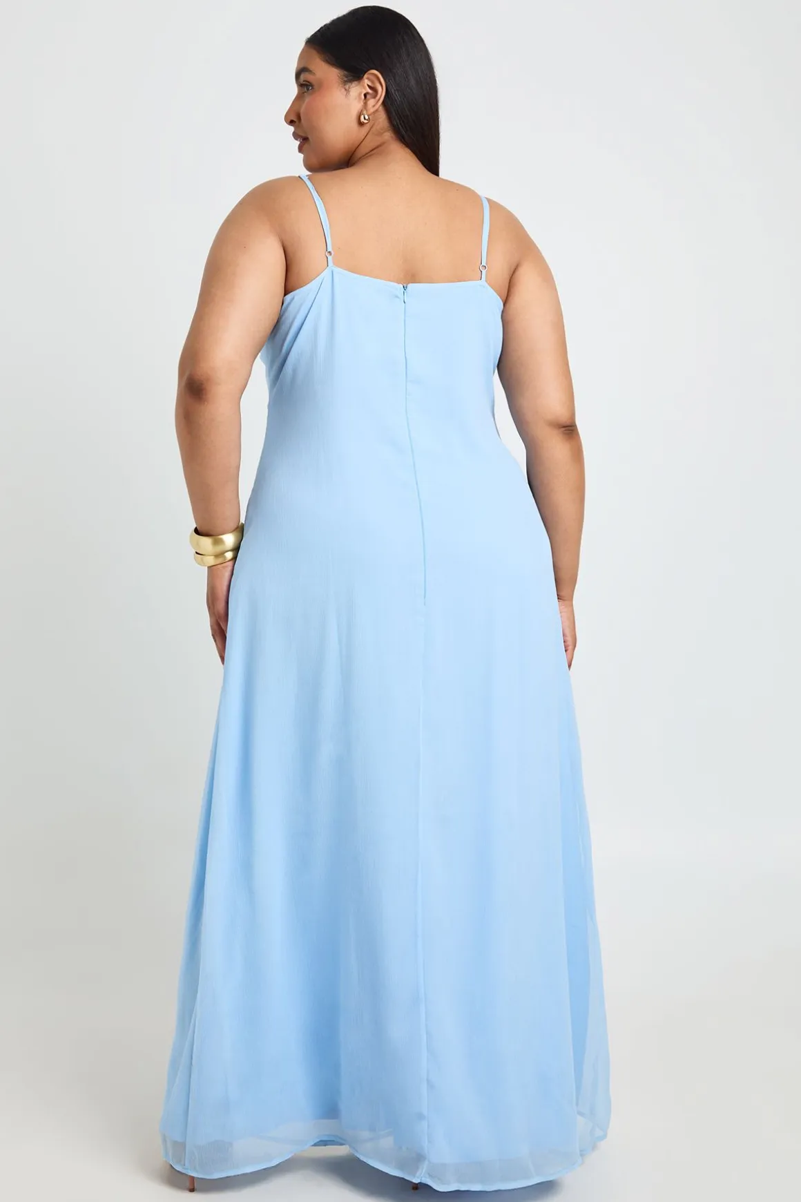 Robe Longue Grande Taille En Mousseline Avec Détail De Volants