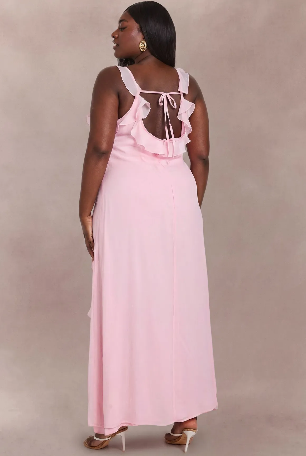 Robe Longue Grande Taille En Mousseline À Volants Et Bretelles Fines