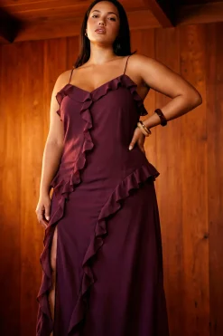 Robe Longue Grande Taille En Mousseline À Volants Et Bretelles Fines