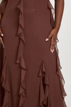 Robe Longue Grande Taille En Mousseline À Volants Et Épaules Dénudées