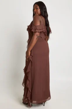 Robe Longue Grande Taille En Mousseline À Volants Et Épaules Dénudées