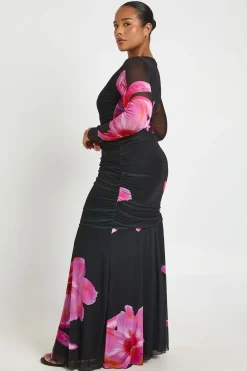 boohoo Robe Longue Grande Taille En Mesh À Fleurs Froncée Avec Manches Longues<Femme Robes À Manches Longues|Robes