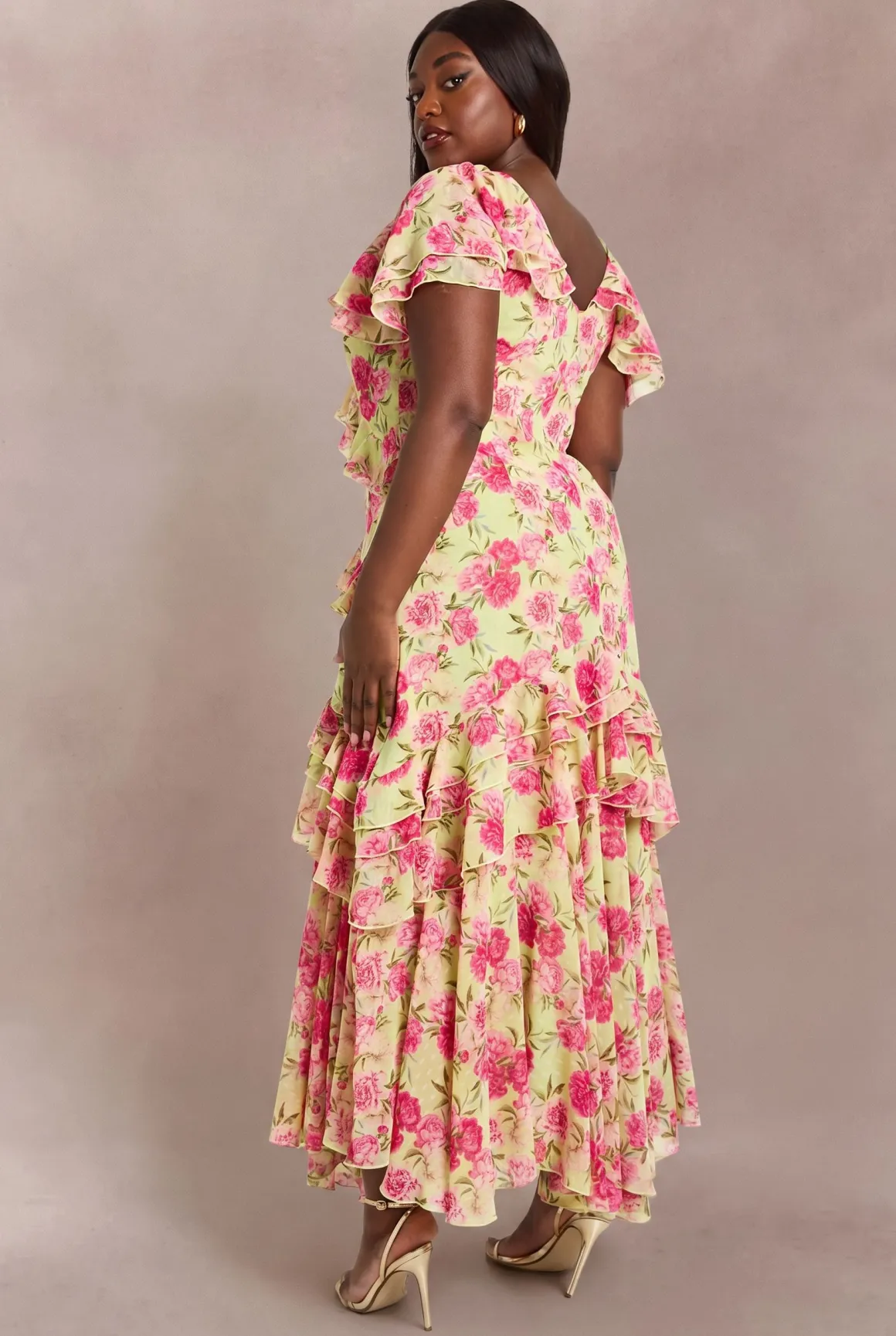 Robe Longue Grande Taille En Mousseline Dobby Fleurie À Volants