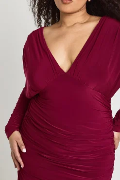 Robe Longue Grande Taille Slinky à Décolleté Plongeant et Détails Froncés