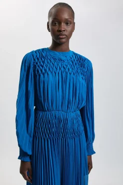 Robe Longue À Manches Ballon Plissée Avec Détails Perlés