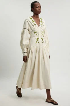 Robe Longue Maxi En Sergé De Coton Tissé Brodé De Roses À Manches Longues
