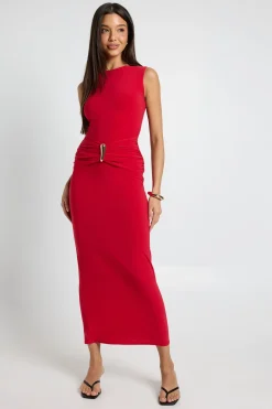Robe Longue Moulante Froncée À Double Couche Avec Détails Dorés