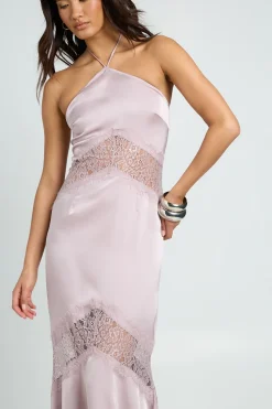 Robe Longue Nuisette Dos Nu En Satin Et Dentelle Avec Liens À Nouer