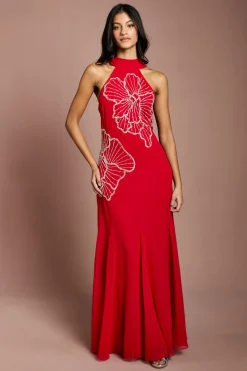 Robe Longue Ornée Petite Taille Avec Plis Godets