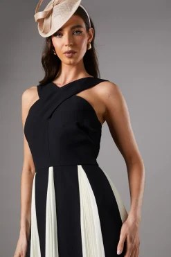 Coast Robe Longue à Panneaux Plissés et Décolleté Croisé<Femme Robes|Robe Invitée Mariage