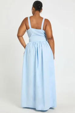Robe Longue Patineuse Grande Taille Avec Détail Corsage Et Nœud Devant
