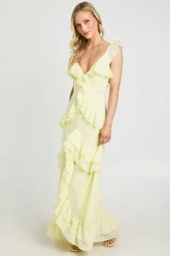 boohoo Robe Longue Petite En Mousseline À Détails De Volants Superposés<Femme Robes|Robes De Soirée