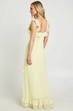 boohoo Robe Longue Petite En Mousseline À Détails De Volants Superposés<Femme Robes|Robes De Soirée
