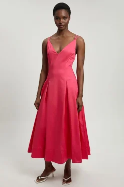 Robe Longue Petite En Satin De Coton À Encolure En V