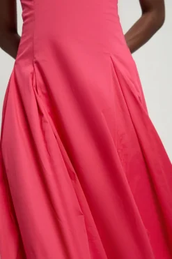 Robe Longue Petite En Satin De Coton À Encolure En V