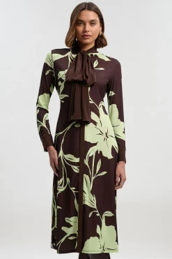 Robe Longue Petite à Imprimé Floral avec Détail Nœud et Manches Longues en Crêpe Froncé